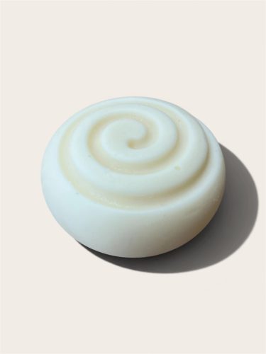 Beauty Made Easy szilárd testápoló sáfránnyal és hialuronsavval, 85 g