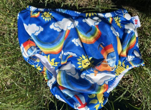 Babyland oldalt patentos mosható úszóbugyi, eső után